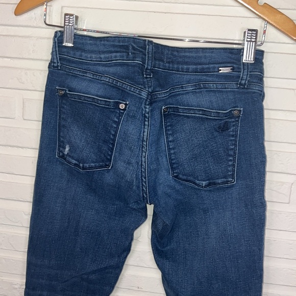 DL1961 Dark Wash Emma Power Leggings in Stark Jeans, Women Size 26 - Picture 8 of 10